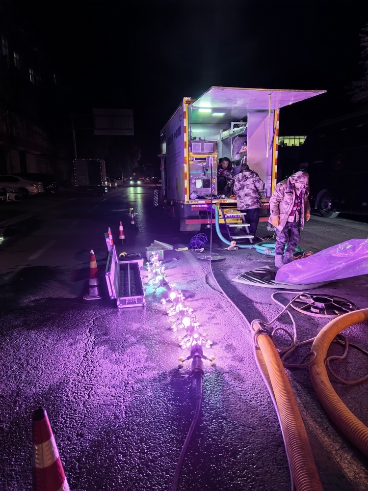 玛沁管道非开挖修复